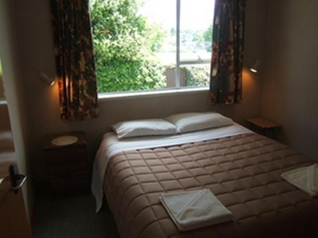 12 White Star Motel Timaru Szoba fotó